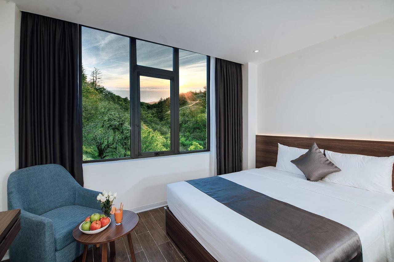 Phuong Bac Luxury Hotel Dong Hoi Exterior foto