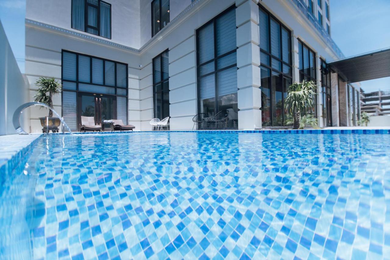 Phuong Bac Luxury Hotel Dong Hoi Exterior foto